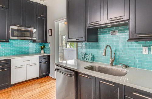 Families Welcome! Historical Hideaway in Palmetto - Foto 9