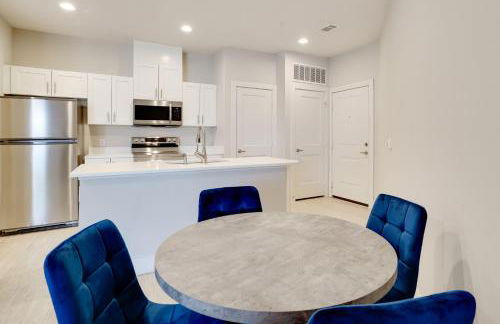 Pool Access, 1 Mi to Shops and Eats Crowley Rental - Foto 7