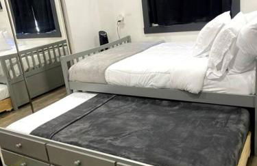 The Black and White House - Foto 41