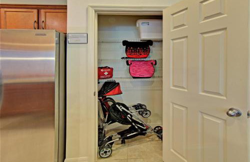 4 Bedroom SunHaven Townhouse with Pool Near Disney - Foto 5