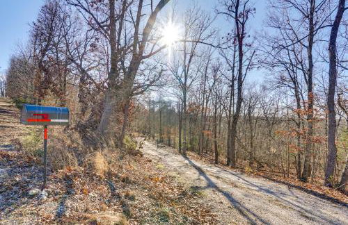 Family Home with Private Dock on Lake of the Ozarks! - Foto 39