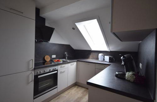 Bimax Neu renovierte, gemütl. 4 Zimmer Dachwohnung - Foto 7