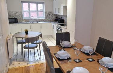 Hereford - Finch House - Modern 4 Bedroom House Located in South Hereford, Dog Friendly With Nearby Countryside, Pool Table, Sleeps up to 10 Guests - Hosted by RENTMYHOUSE - Foto 25