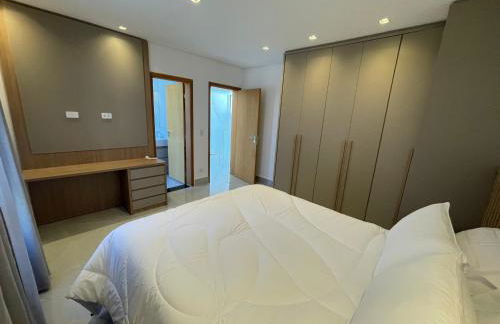 Casa moderna alto padrão em condomínio - Foto 12