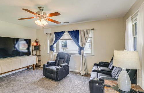 2 Mi to Zoo, Fenced Yard Family Home in Wichita! - Photo 3