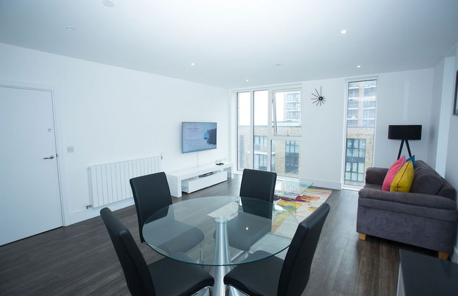 High view 2 Bedroom apt - Woolwich - Photo 15