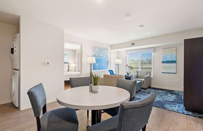 WaterWalk Extended Stay by Wyndham Kansas City - Overland Pk - Photo 37