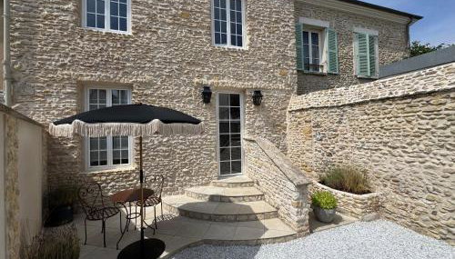 Les Pierres de Pacel - Appartement de charme - Patio privé - Foto 2