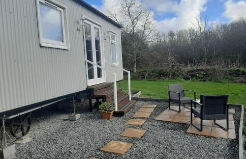 Anglesey new modern shepherds hut with spa hot tub - Foto 38