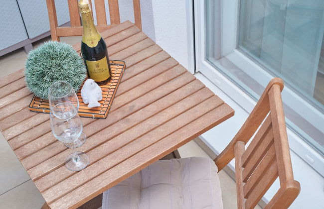 Sun City Studio - Photo 26