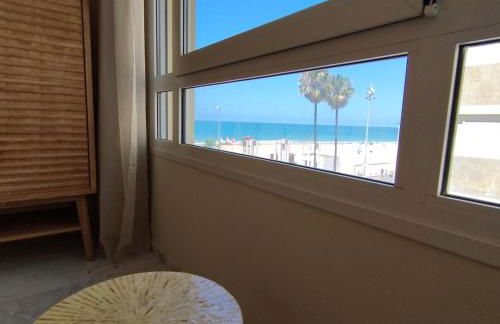 Apartamento reformado con vistas al mar - Photo 5