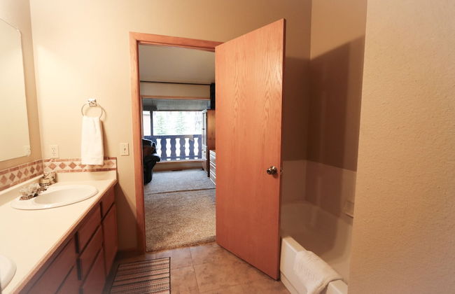 Elk Trail Getaway - Photo 31