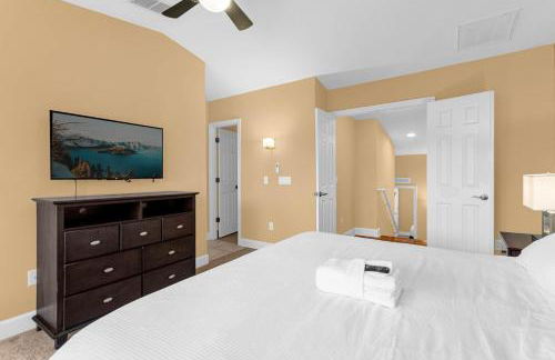 Sunny Sales - Renovated TownHome by Disney! - Foto 28