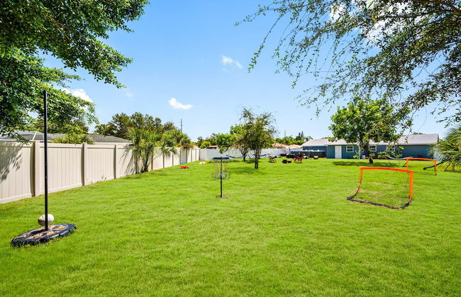 Paradise Haven- Amazing 4BR Oasis With Pool - Foto 38