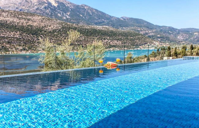 Villa Naya Desimi in Desimi - Foto 1