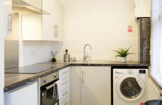 Aqua Springs, 2 BR, Sofa Bed, Sleeps 6, 1st floor apartment, near Didsbury - Foto 14