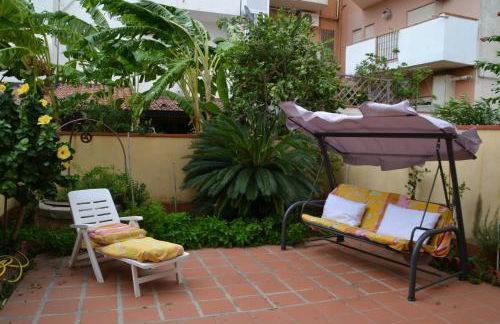 Casa Mimosa - Appartamento con giardino a 50 mt dal mare - Foto 3