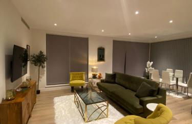 Marvelous 3 Bed Penthouse in KewBridge - Foto 1