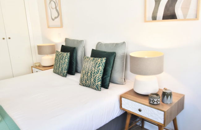 SOPHIA STUDIOS - Photo 25