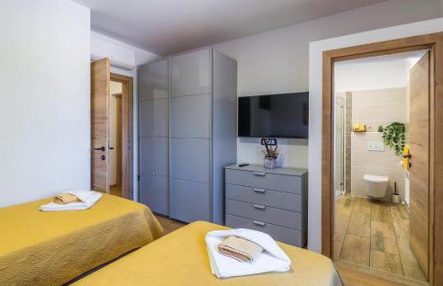 Gorgeous Home In Sajini - Foto 33