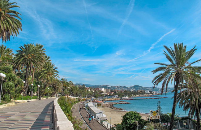 1 bedroom Apartment in Ospedaletti with swimming pool and garden - Photo 23