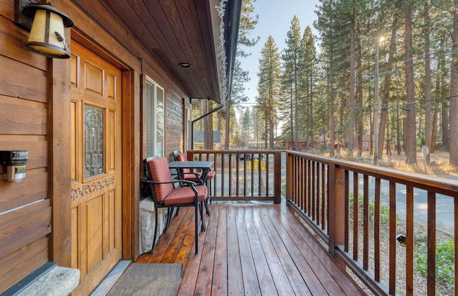 Lake Star by Avantstay Hot Tub, Walk to Beach - Foto 34