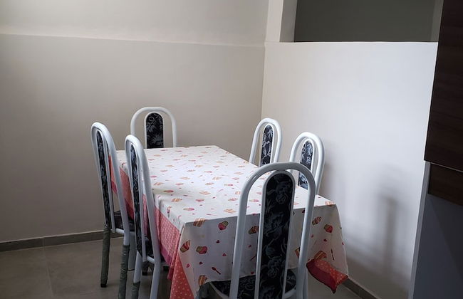 Centro da Cidade dois quartos com ar - Photo 2