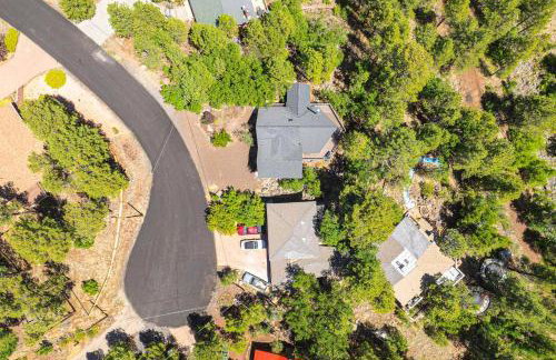 Deck and Scenic Views Munds Park Cabin! - Foto 43