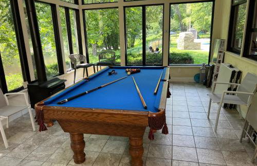 Beautiful River front home with private pool - Foto 8