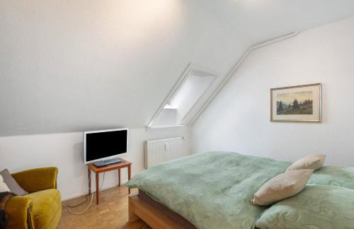 Schöne Dachgeschoss Wohnung - Photo 14