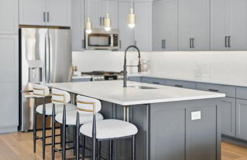 BRAND NEW Scenic Luxury Mountain Retreat - Foto 33