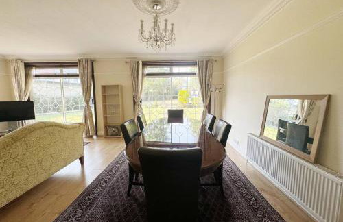 Bright & Spacious House Near Central London - Foto 16