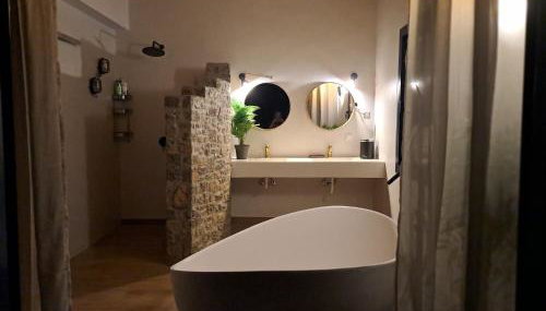 Seabreeze - Photo 3, Shower