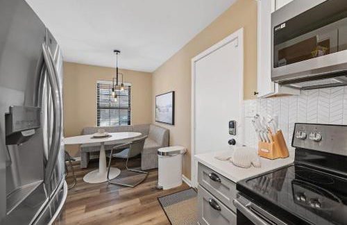 Zen Cottage with Private Parking ABODEbucks - Foto 5