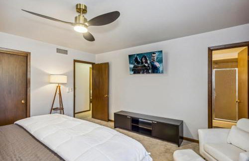 HotTub, Cinema & Games in a Quiet Neighborhood - Foto 36