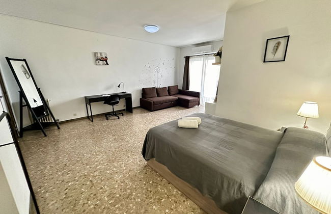 Rooms Sepulveda - Photo 3