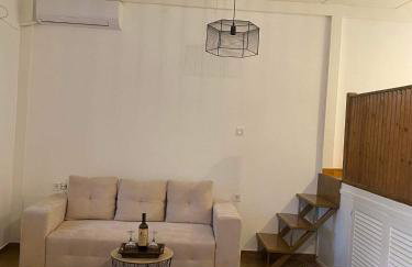 FOTIS HOUSE - Photo 16