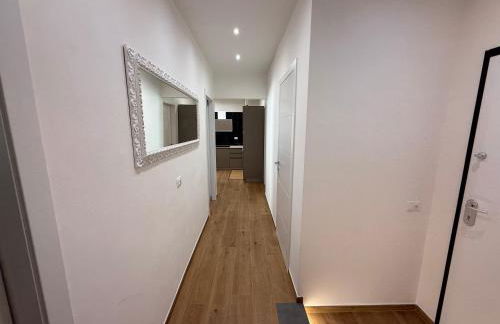 Villa Strozzi - Modern Apartament - Foto 14