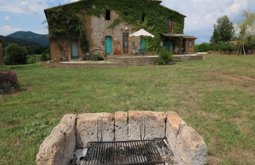 Romantic Farmhouse with Pool - Foto 7