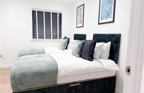 Spacious Modern 1 Bed Apartments in St Neots - Perfect for Contractors & Professionals - Free Parking - WiFi - Fully Equipped Kitchen - Smart TV Ideal for Work Stays and Long Projects - Foto 49