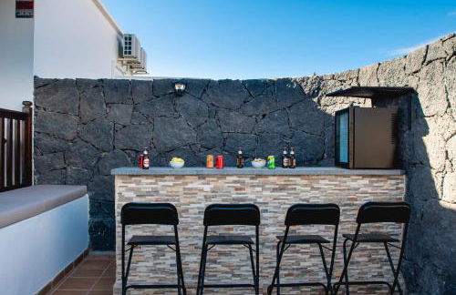 Villa Vista Reina - Luxury 6 Bedroom - Heated Pool- Views - Pool Table - Vista Lobos - Playa Blanca - Photo 25