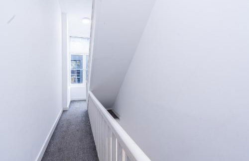 City of London Deluxe 4BR Steps to Tube - Foto 25