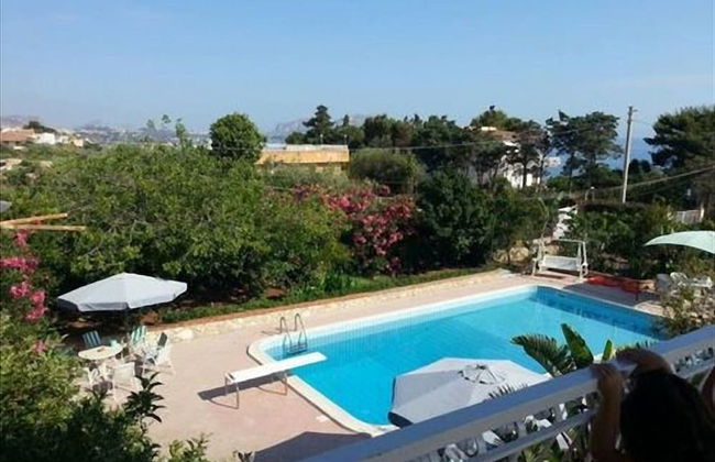 Panoramic Apartment in Villa With Pool and Garden Wi-fi - Foto 20