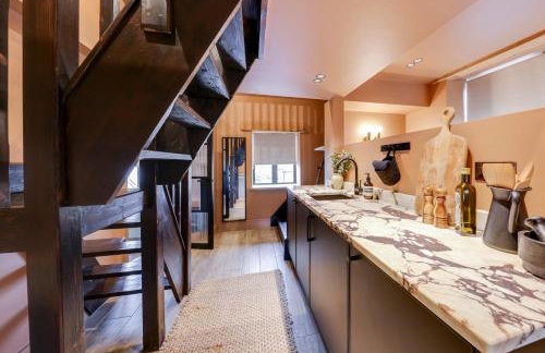 Brook Bottom Farm luxury apartments and Farmhouse - Photo 36