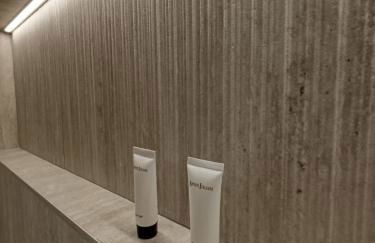 Amazing view with huge balcony - Photo 36