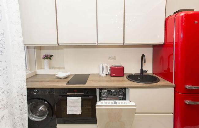 Elegant 2bdr Apartment With a Balcony - Foto 19