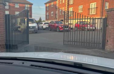 2 Bed Modern Apartment - Foto 7