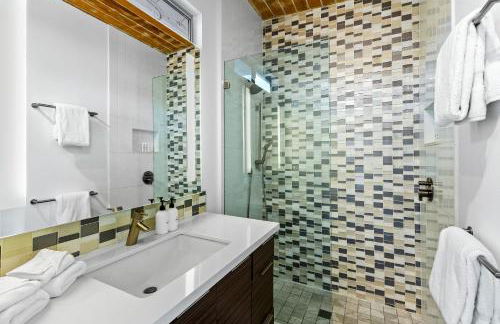 Mid Century Mood House by ACME House Company - Foto 25