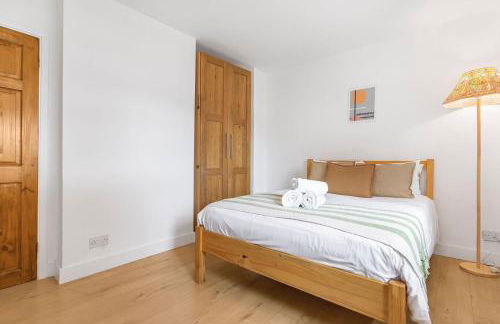 Spacious 3BHK near Heathrow - Foto 17