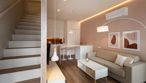 APARTAMENTOS TURISTICOS QUINTA LA PLAZA - Foto 5